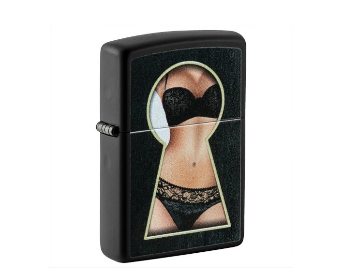 Zippo Benzines Vihargyújtó – Matt Fekete „Keyhole” Mintával